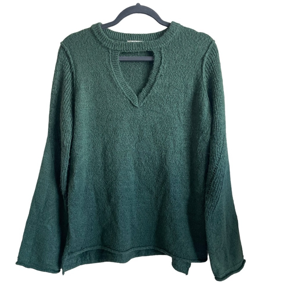 Altar'd State Bell Sleeve Keyhole Front Cutout Sweater Green Small